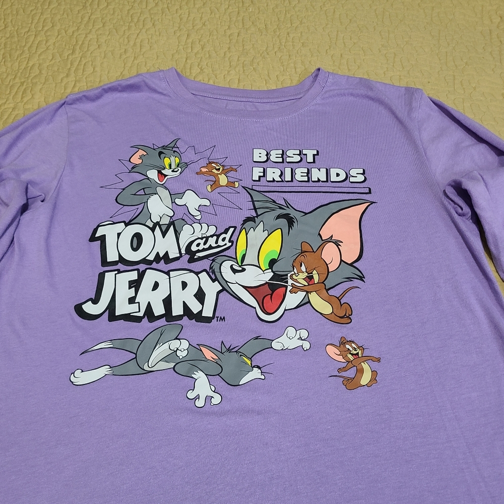 Tom and Jerry longsleeve T shirt size XL